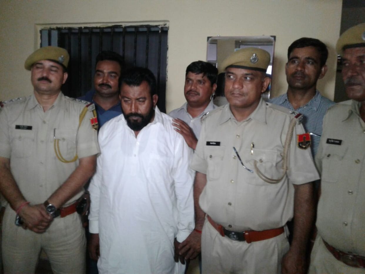 a accused arrested in murder case of trasporter in ajmer