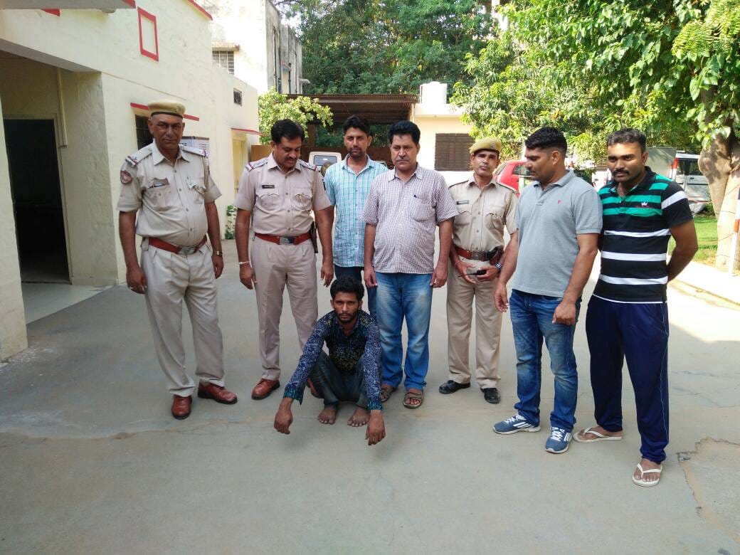 Cause of 10 rupees rent a man murdered with stabbed in a fight jaipur
