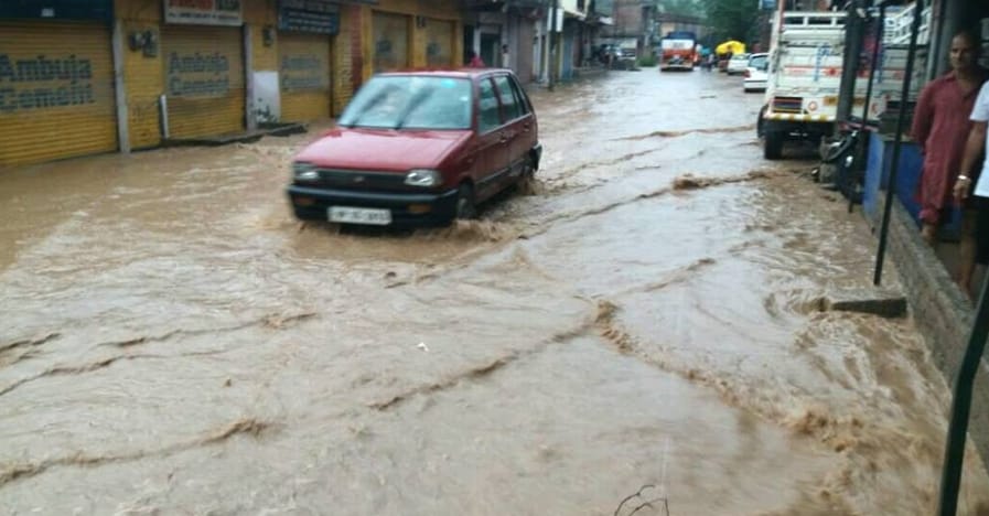 Heavy Rainfall in Himachal, Five Person Killed.