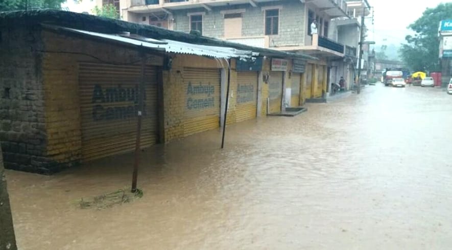 Heavy Rainfall in Himachal, Five Person Killed.