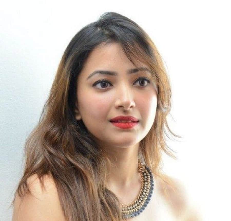 Shweta Basu Prasad Visits Mumbai Red Light Area to prep For Her Role In Madhur Bhandarkar's Next Film