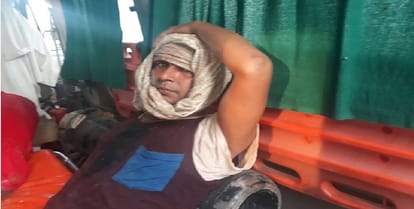 Sangharsh, two wounded in two sides at Paratapur