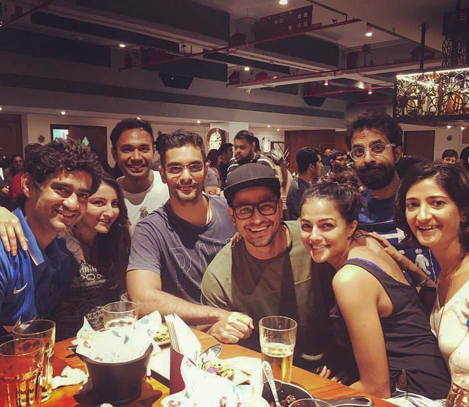 Pregnant Soha Ali Khan looking pretty in these baby shower pics 