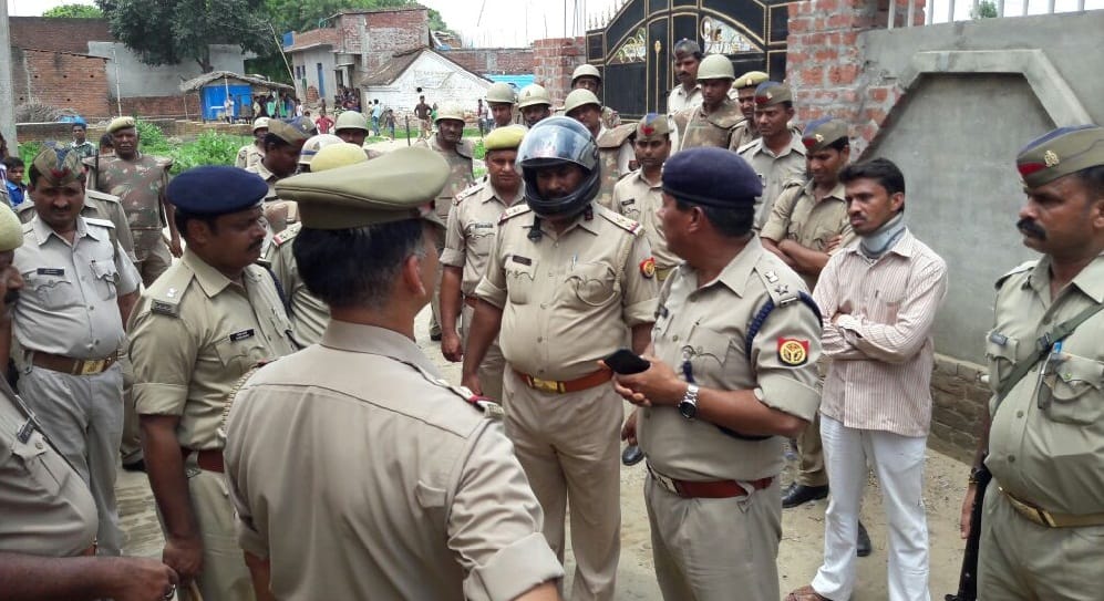 अवैध बूचड़खाना बंद कराया, एक गिरफ्तार