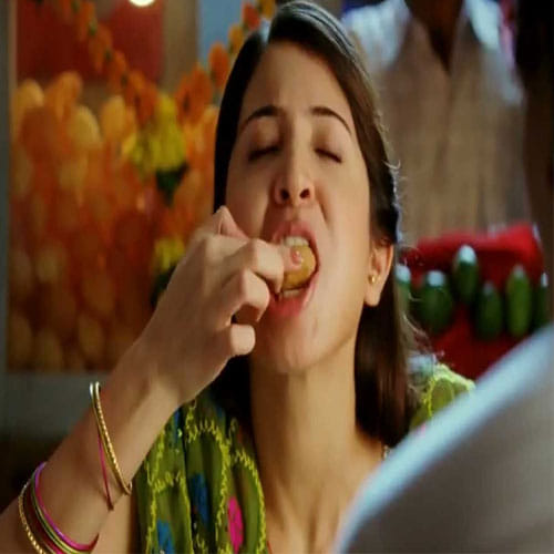  Do not eat these things from outside during monsoon, they can prey various diseases to you