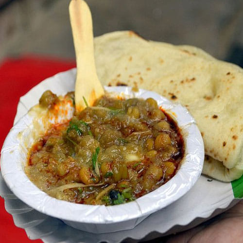  Do not eat these things from outside during monsoon, they can prey various diseases to you