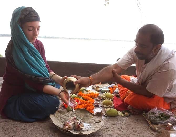 italian mother reach varanasi for son last funeral