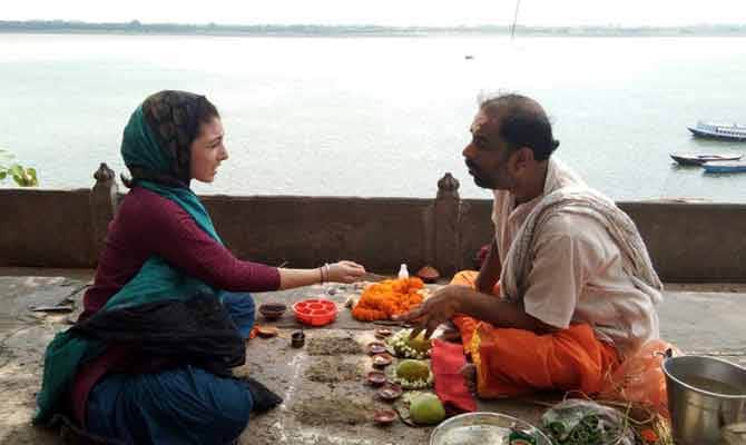 italian mother reach varanasi for son last funeral