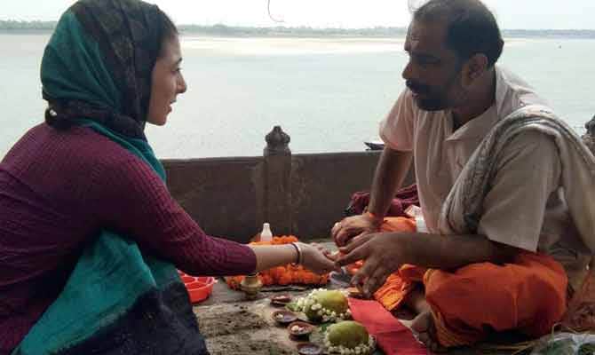 italian mother reach varanasi for son last funeral