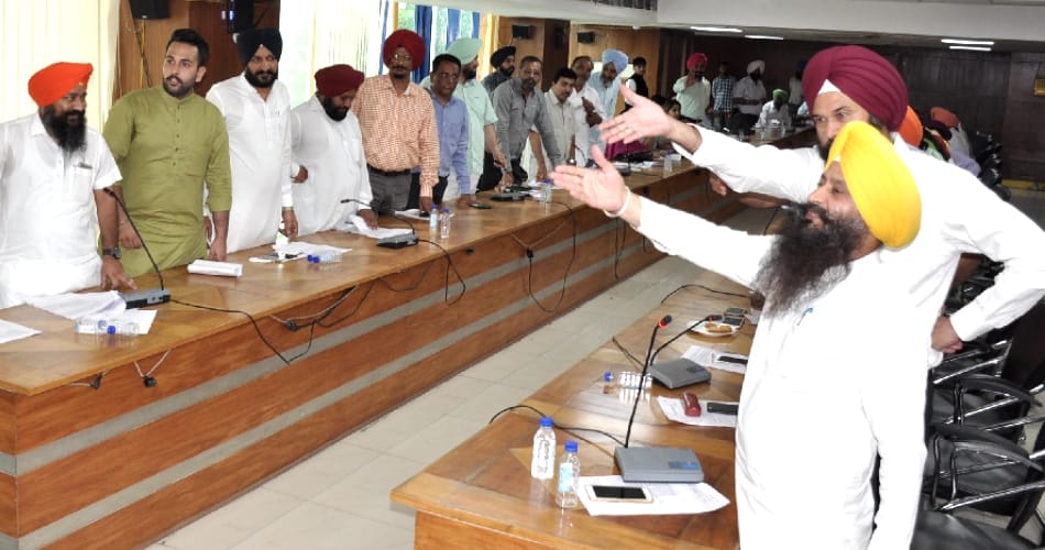 Municipal corporation mohali meeting, mohali news
