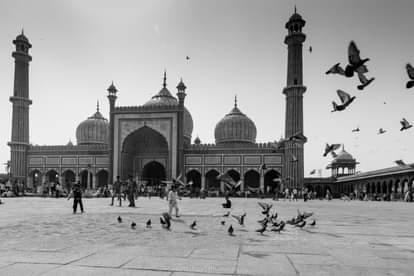 when delhi became capital of india after Kolkata