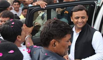 uttar pradesh ex chief minister akhilesh yadav visits noida after 5 years