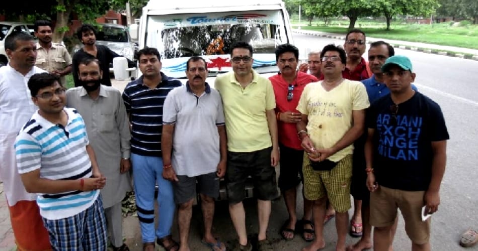 devotees from Chandigarh to Amarnath yatra