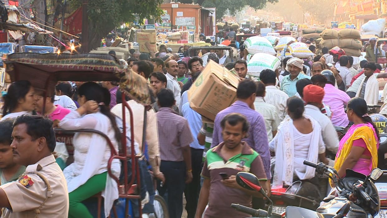 Population-Deteriorating Power Balance