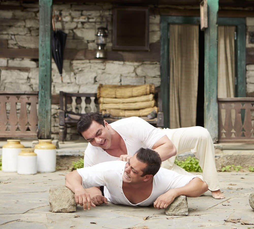 Salman Khan 'Tubelight' Fails At Box Office, Ticket Price Reduced And Some Shows Got Cancelled