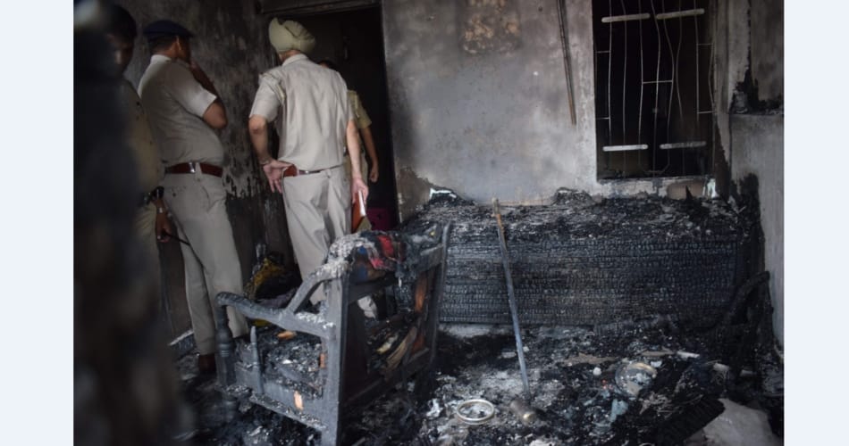 Fire in Chandigarh's ramdarbar, many injured