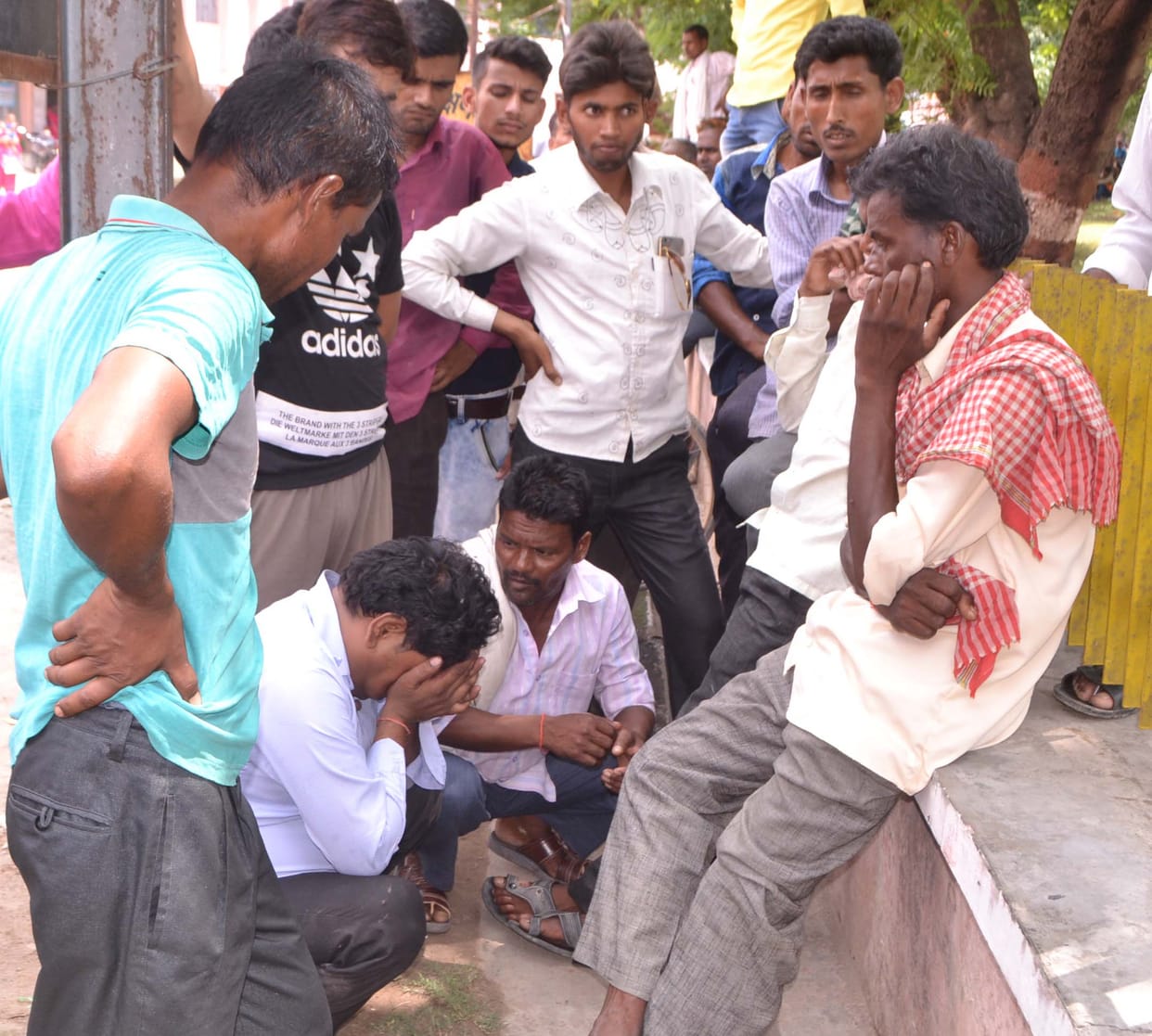 Death of a young man going to the wedding slips