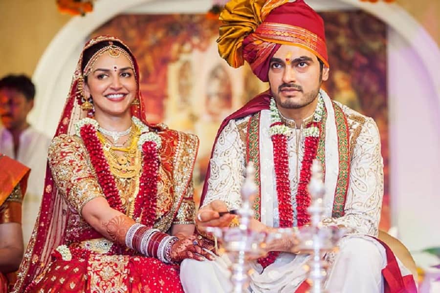 Esha Deol Dresses As A Beautiful Bride For Her Baby Shower