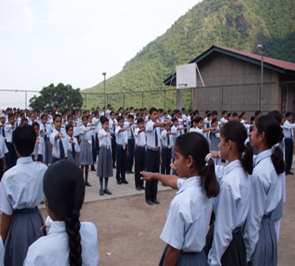 Jawahar Navodaya Vidyalaya Samiti Invites Applicants For Teacher And Staff Nurse Posts