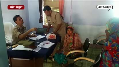 Girls jumps into Yamuna river to save herself from forced marriage