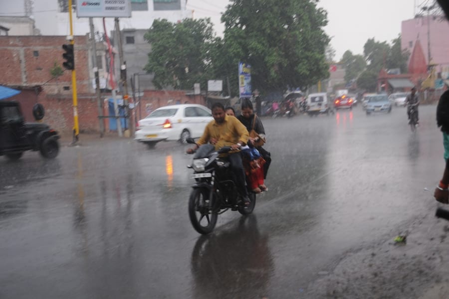 Jammu-Kashmir: This year also less work was done than expected, the drains caused havoc in the rains