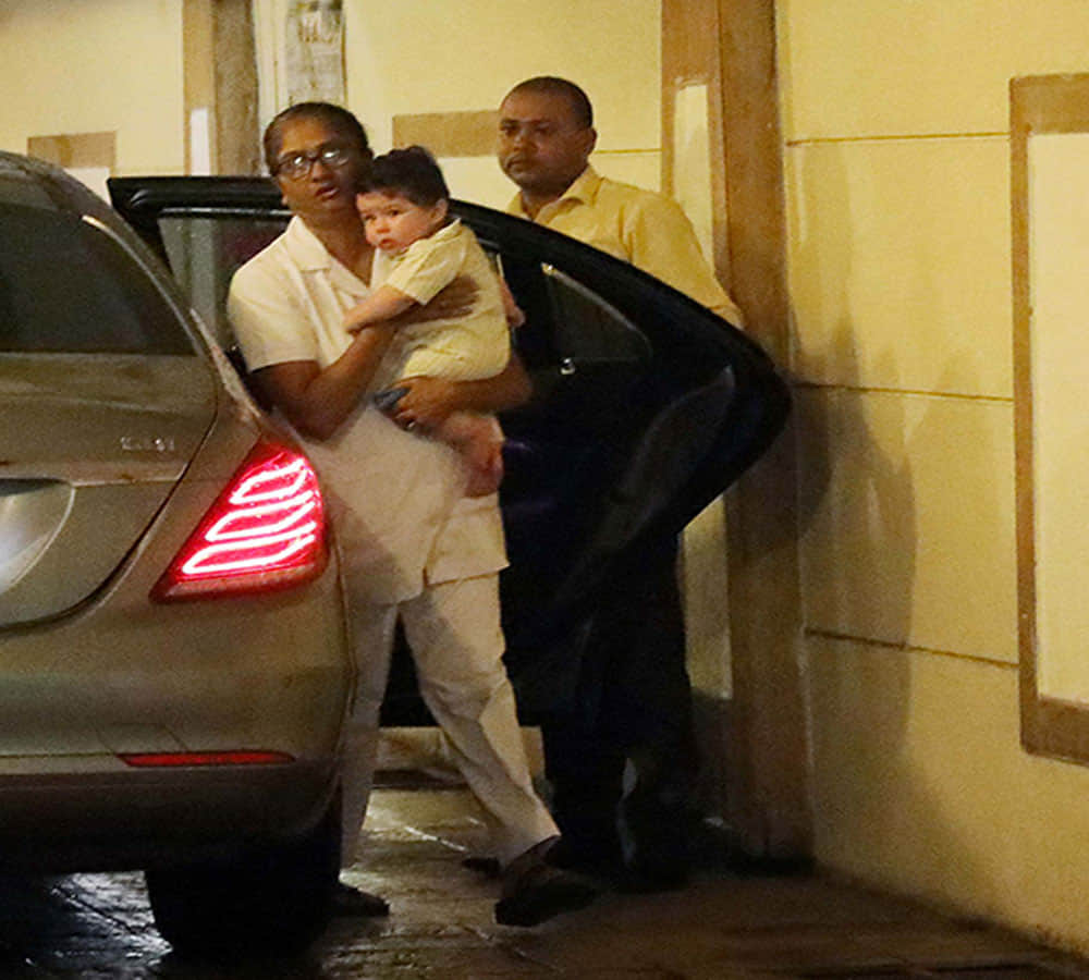 Kareena Kapoor Son Taimur Ali Khan Spotted After After Having An Outing, Latest Pictures