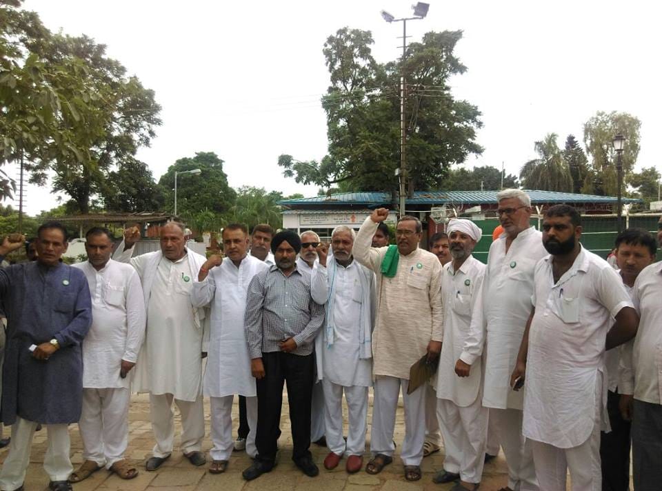 haryana cm khattar and farmers meeting unsuccessful