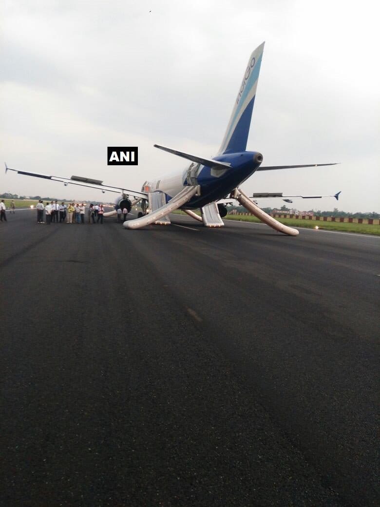 Smoke observed in cabin. There was no tyre burst/engine fire: IndiGo