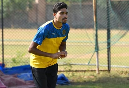 India vs Australia World Cup 2023 Final Mohammad Siraj Story Struggle Personal Life Siraj Father Mother Story