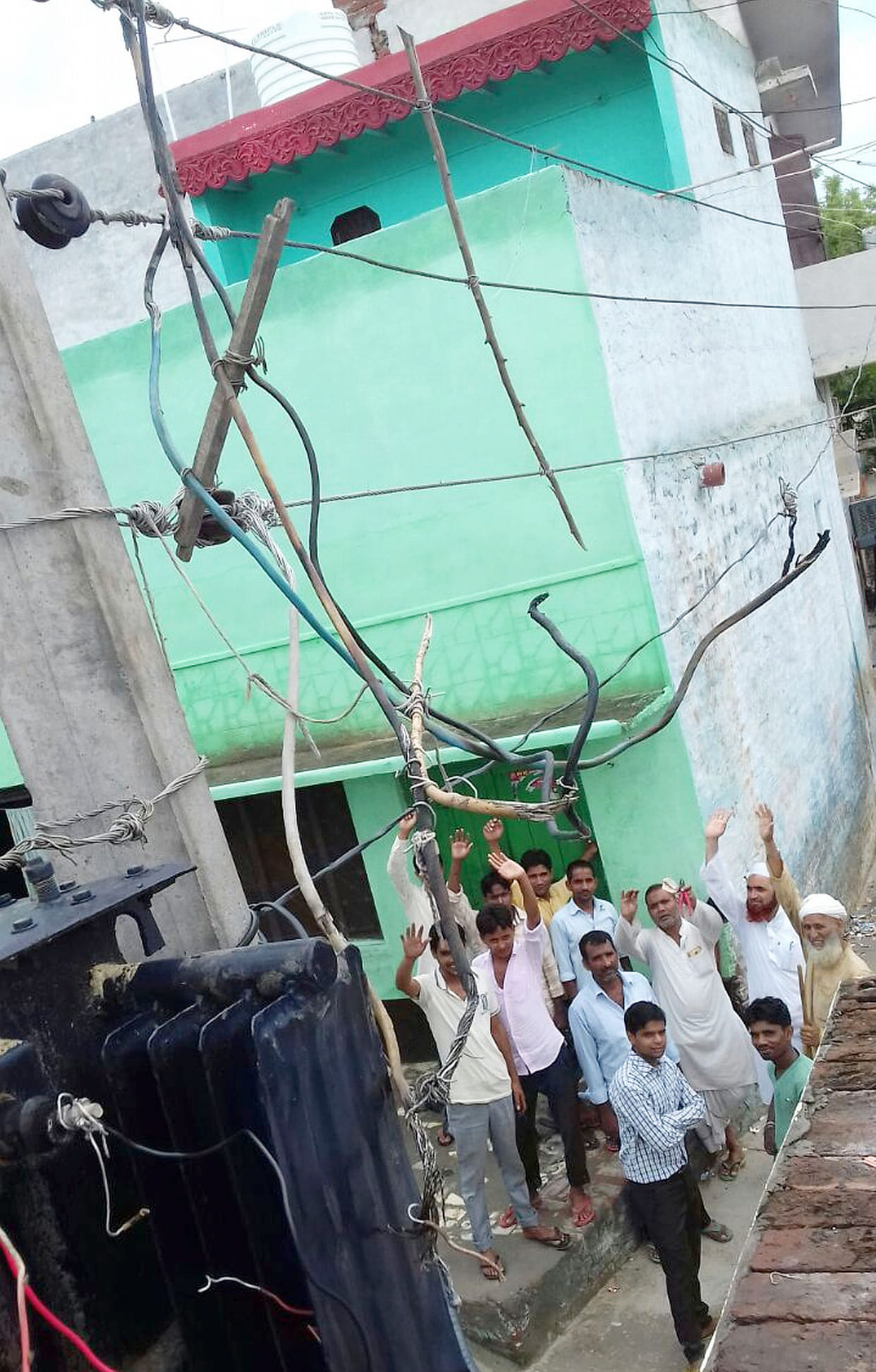 बिजली चोरी मिलने पर अब होगी सीधे  रिपोर्ट