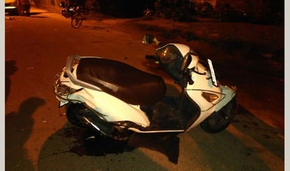 drunk man crash 10 people under van, 2 died delhi news