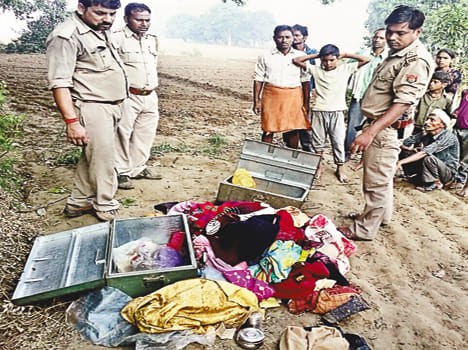 housands of jewels and cash taken from eight homes