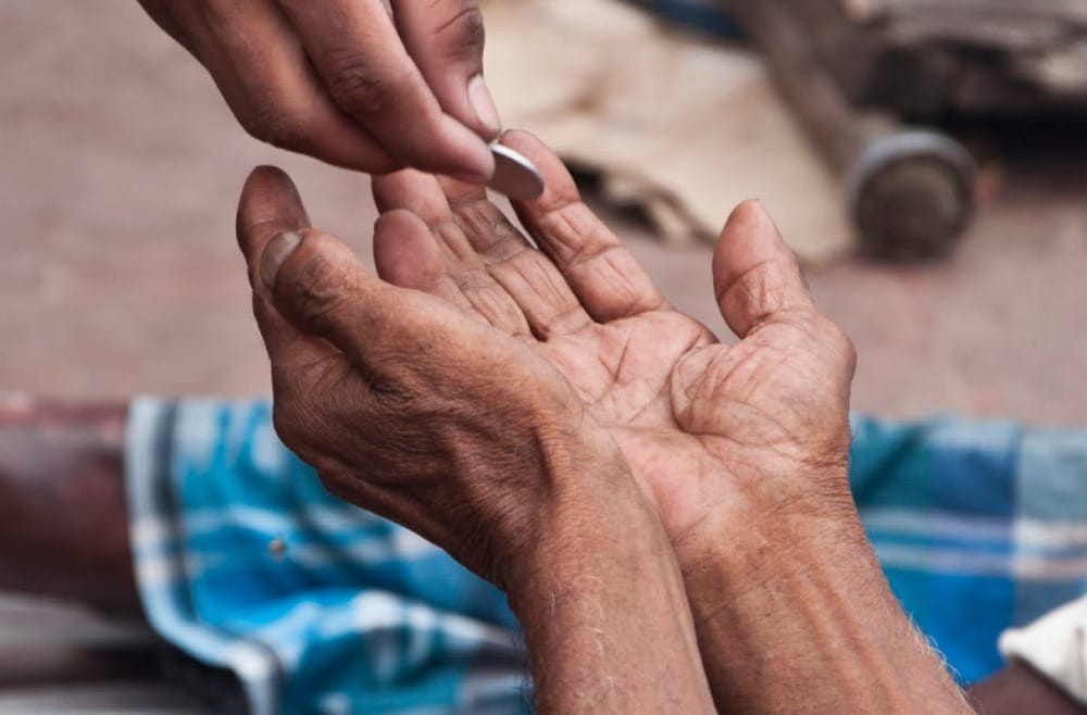 uttarakhand news: Family made distance from elders, they beging for life