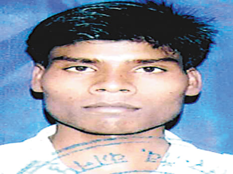  boyfriend hanged, girl in serious condition