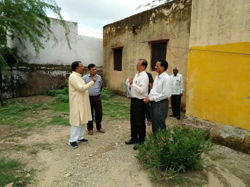 Education Minister inspected schools in ajmer