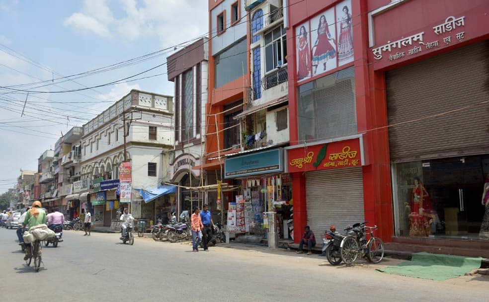 gst protest in varanasi effect buisness of 600 crore