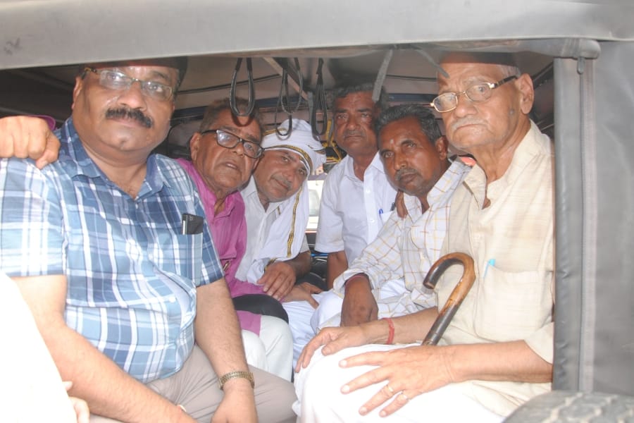 businessman arrested in agra for taking funeral of gst