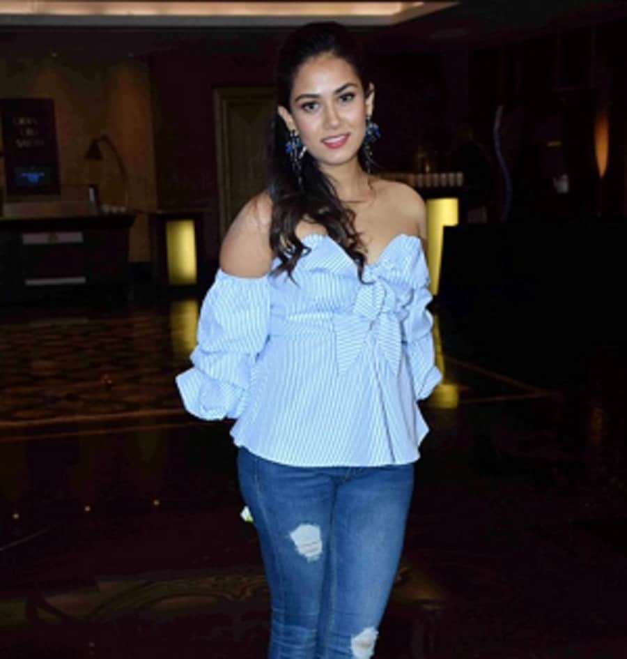 Mira Rajput Shared Shahid kapoor 16 year Throwback Photo ishaan Khatter Comment is hilarious