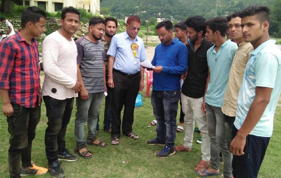 NSUI protested against implementing dress code in college