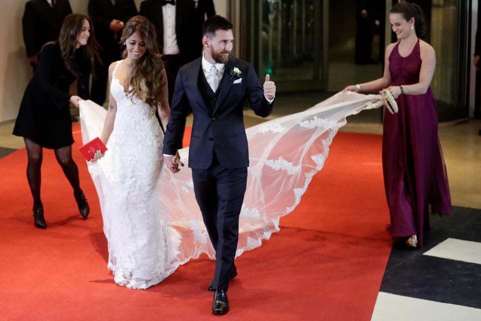 Lionel Messi marries childhood friend Roccuzzo  in Argentina 