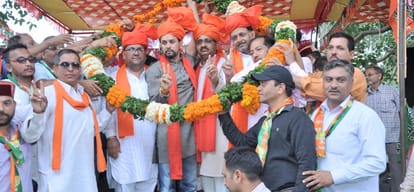 Himachal bjp parivartan rath yatra argument between ex mla and kisan neta