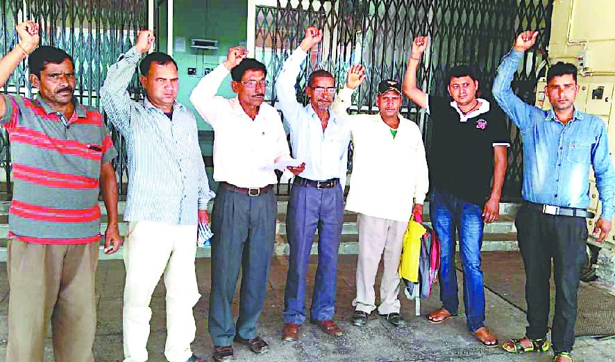 Angry villagers protested in no way