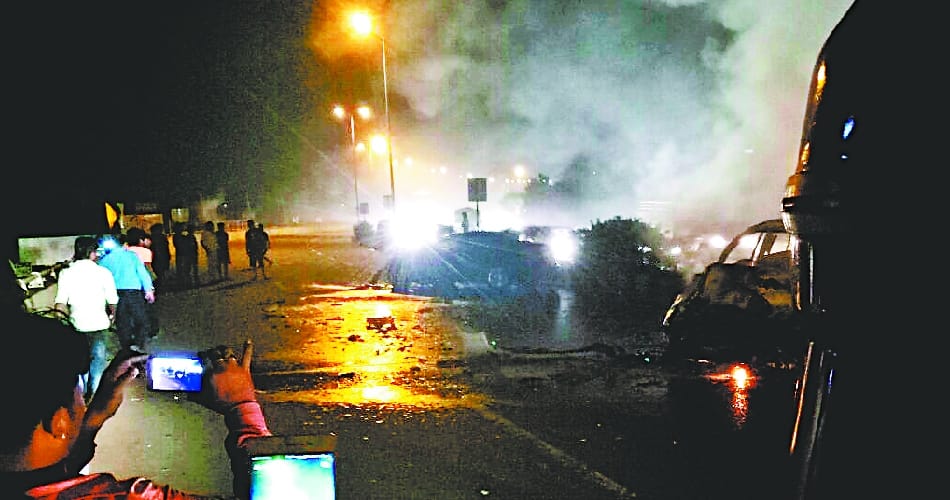 Jaguar collides with Innova at 140km speec, zorakpur accident