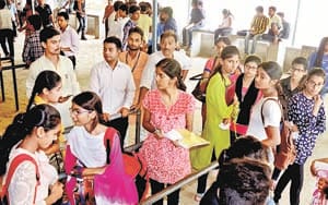 Only 59 admissions on second day in BCom