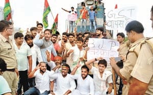 Sponsored trains protest against GST