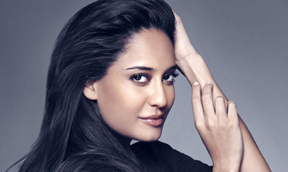 lisa haydon share cute pic of son zack lalvani on instagram