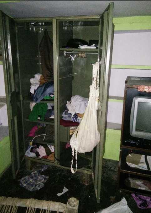 Three lakh jewels including cash from the instructor's house are stolen