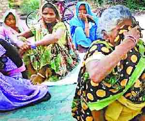 Lovers commit sucide in Akhandnagar