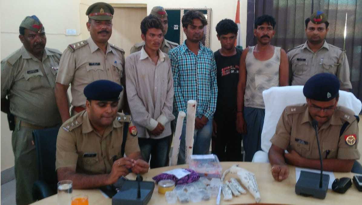 Madhya Pradesh gang caught in three villages