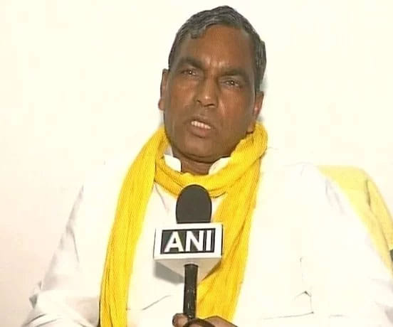  cabinet minister om prakash rajbhar says he would resign if gajipur DM not sacked.